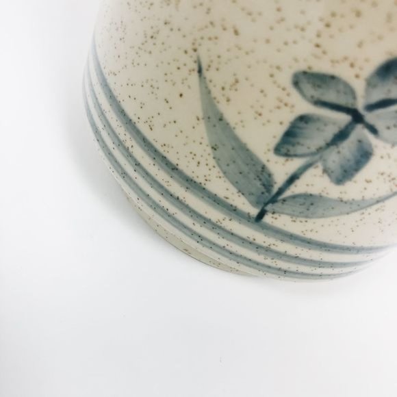 Vintage Boho Floral Ceramic Planter - Picture 2 of 7